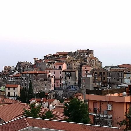 Casetta Nel Centro Storico Norma Exterior photo